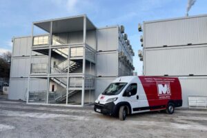 Budynek modułowy z kontenerów realizacja mobilbox