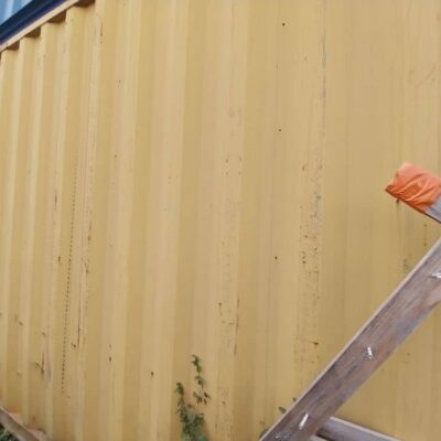 Kontener magazynowy w Rzeszowie zółty