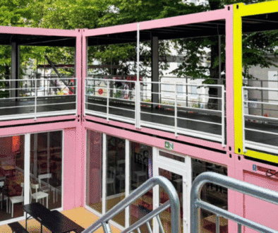 Kawiarnia Z Kontenerow