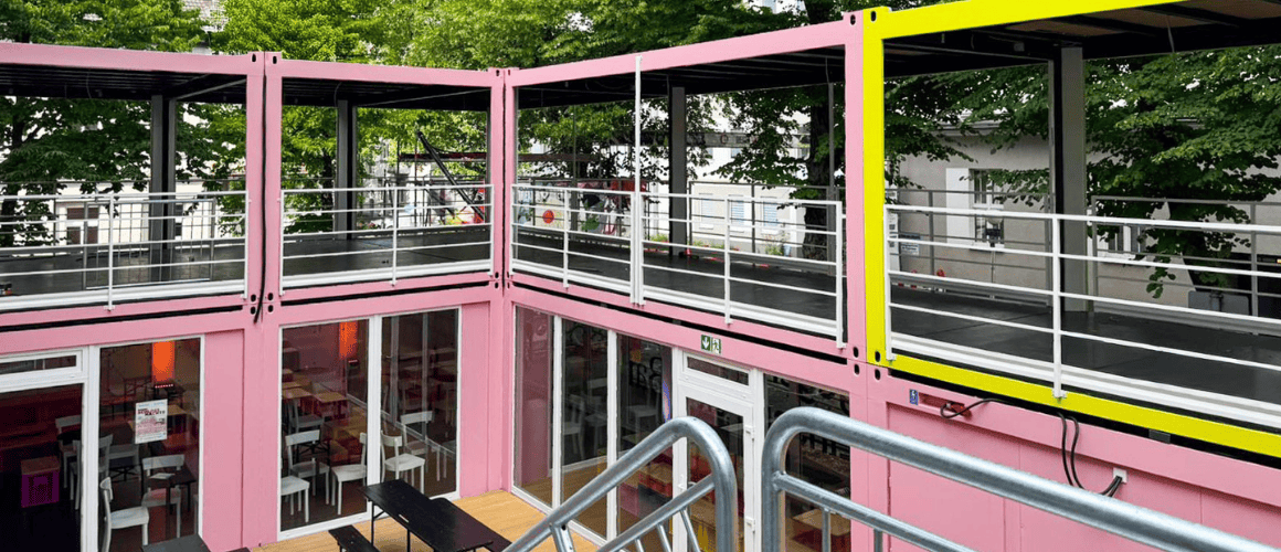 Kawiarnia Z Kontenerow