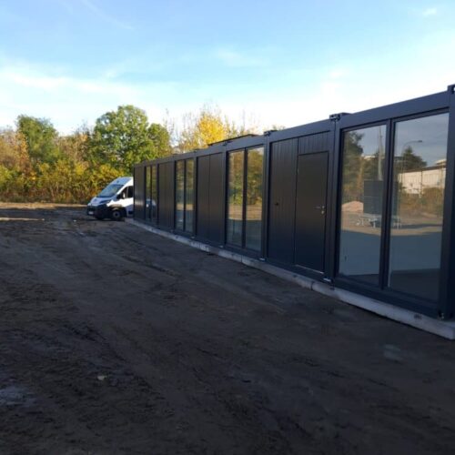 Pawilon Biurowy Z Kontenerow Warszawa Elewacja Zewnatrzna Pawilon biurowy Warszawa ponad 120 m2