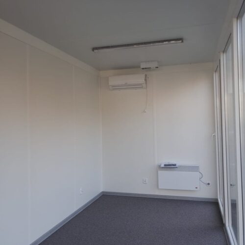 Pawilon Biurowy Z Kontenerow Warszawa Wnetrze Pawilon biurowy Warszawa wnętrze