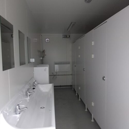 wc-w-pawilonie-handlowym