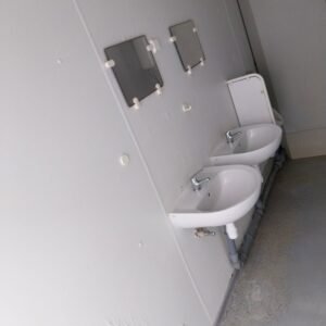 kontener-sanitarny-wc-uzywany-7 kontener-sanitarny-wc-uzywany-7