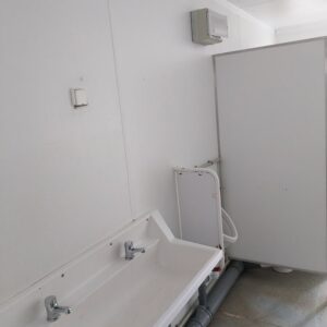 kontener-sanitarny-wc-uzywany-9 kontener-sanitarny-wc-uzywany-9